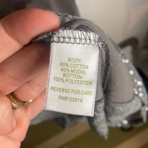 Garnet Hill Size Lare Sequin Asymmetrical Hem Gray Tunic Top Bouse Scoop Neck - Picture 3 of 6